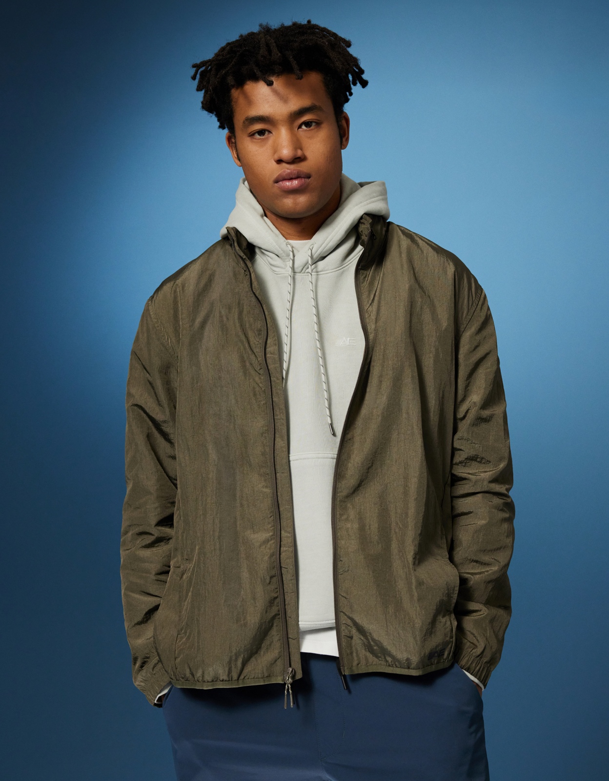 Ae windbreaker deals