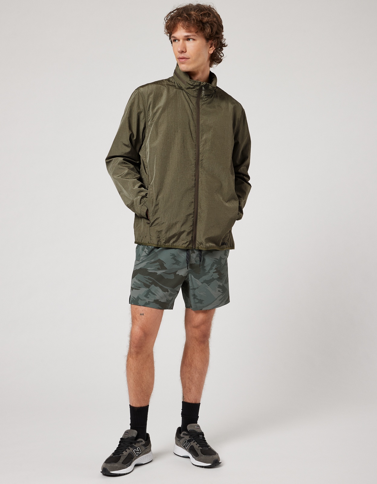 AE 24 7 Windbreaker Jacket