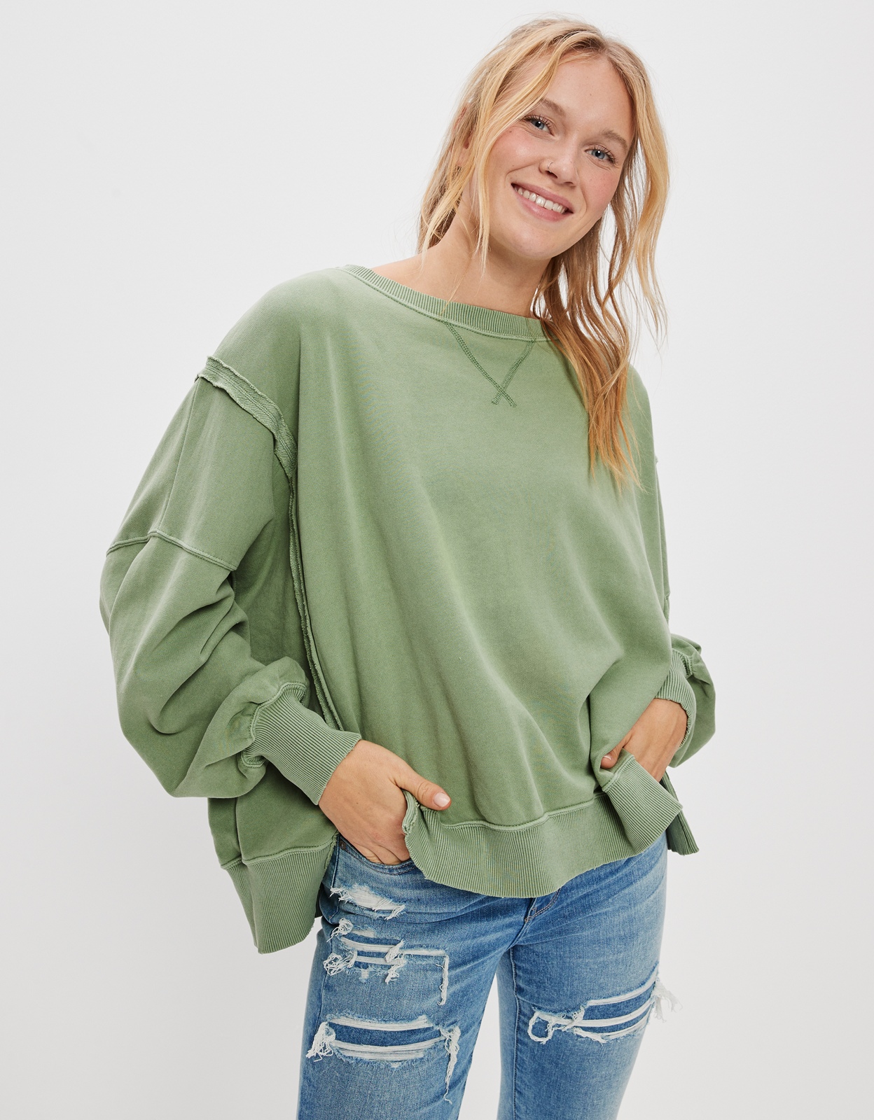 Buy AE Big Hug Sweatshirt online | American Eagle Outfitters UAE